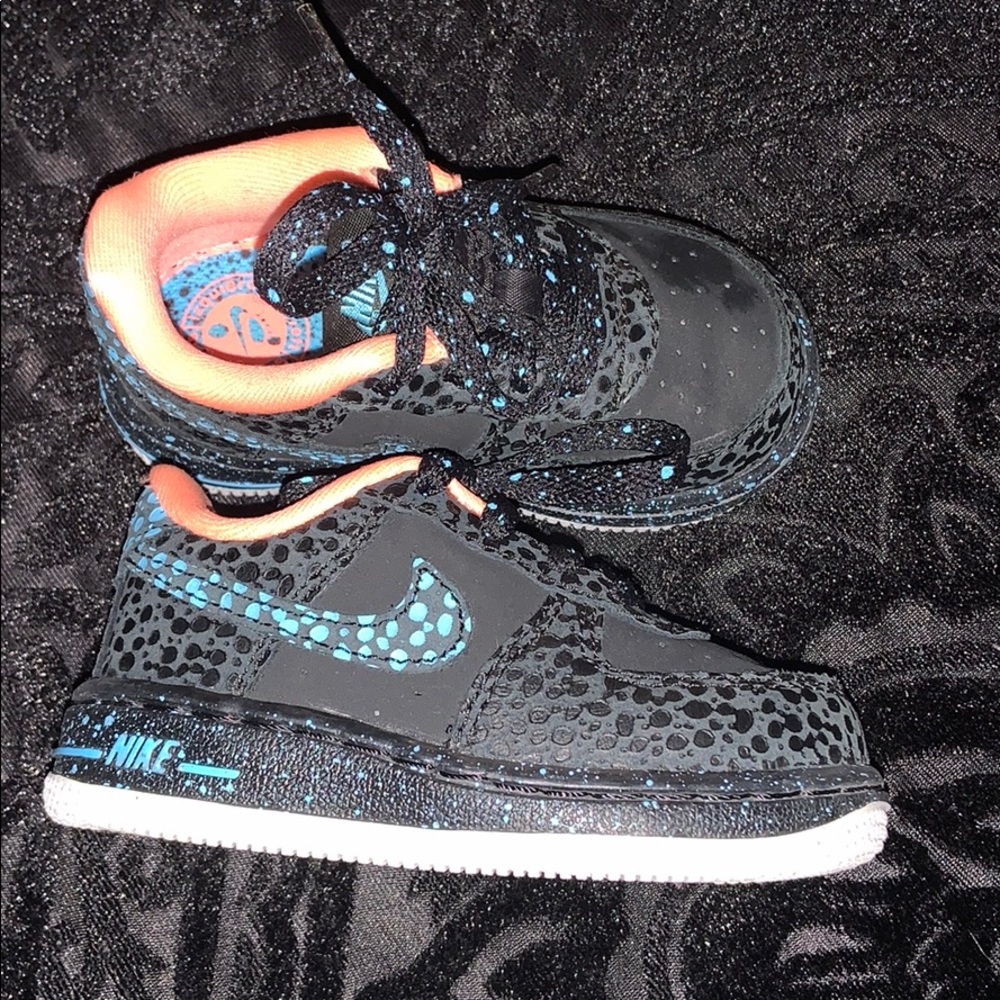 Toddler Air Force 1.